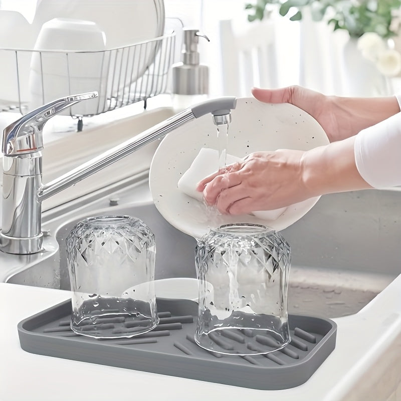 Flexible Silicone Kitchen Sink Organizer - Non-Slip Drain Pad with Splash-Proof Design and Easy-to-Clean Surface, Perfect for Countertops and Cups, Includes Durable Plastic Cover