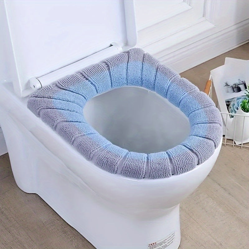 Soft and colorful toilet seat cover for winter warmth, ideal for home and dorm use, made of easy-clean polyester.