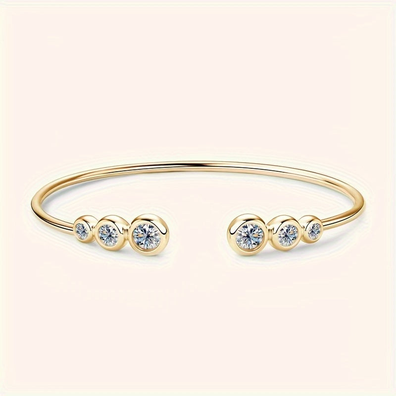 Stunning 925 Sterling Silver Moissanite Bracelet, Versatile for Everyday Use & Celebrations, Great Present for Loved Ones, on-trend Style, Chic, Intimate, Suitable for Birthdays, Mother's Day, and New Year, Comes in a Gift Box