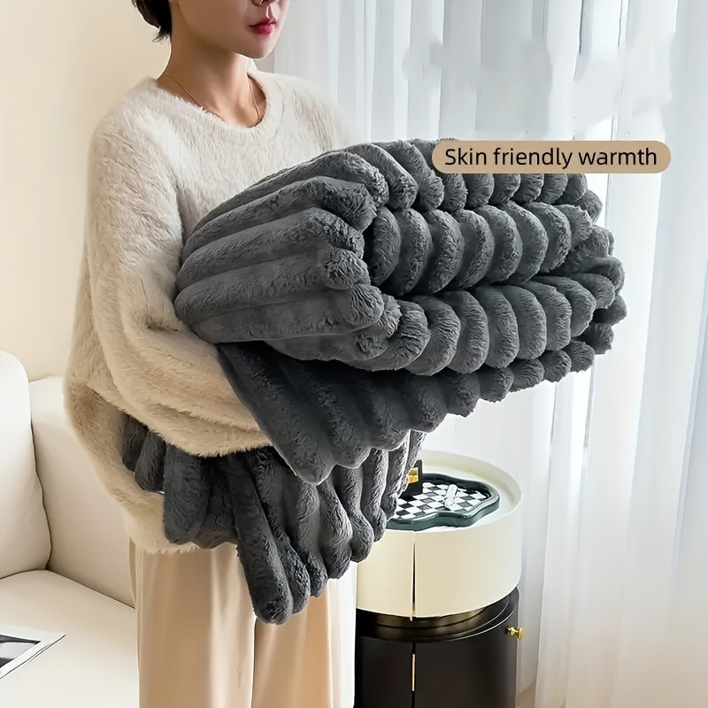 Double-sided Simulation Rabbit Fleece Blanket - Soft and Warm Throw Blanket, Anti-static and Non-shedding - Perfect for Student Dorms, Offices, Lunch Breaks, Cars, Sofas, and Travel - Multi-functional and Suitable for All Seasons.