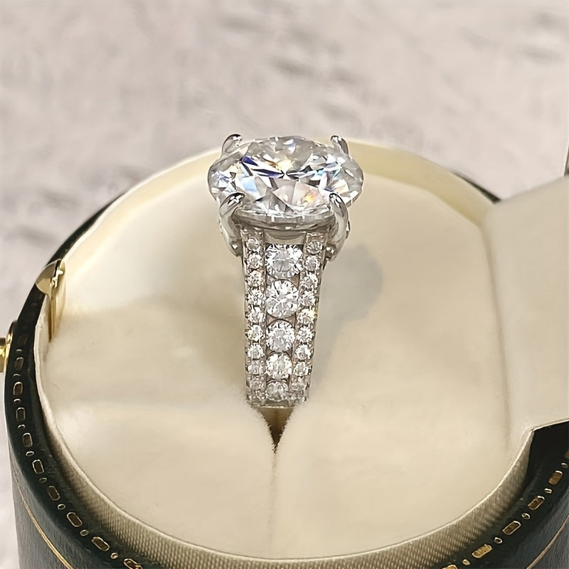 Luxurious Vintage-style S925 Sterling Silver Moissanite Engagement Ring with 10ct stone, perfect for both Men and Women. This Halo ring features a unique and exquisite design, making it an elegant gift for proposals, weddings, dinner parties, and other