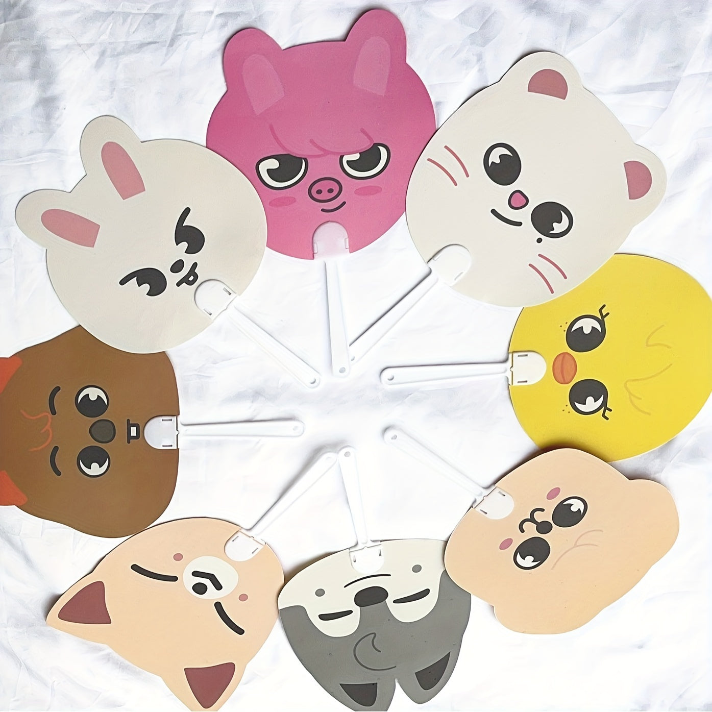 Adorable Cartoon Handheld Fan - 15.49x17.27cm Mini Plastic Fan, Great for Birthdays, Anniversaries, Bachelorette Parties, Graduations - Themed Gift for Ages 14+ - No Electricity Needed - Feather-Free - Ideal for Holidays and Special Events, Including