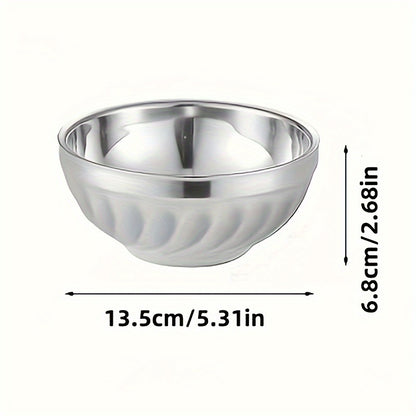 5 stainless steel bowls with double-layered heat insulation, suitable for serving salads, noodles, soups, desserts, and ice cream. Dishwasher safe and suitable for kitchen utensils and tableware.