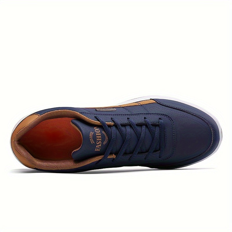 Casual men's walking shoes with ergonomic design, breathable materials, and non-slip sole for outdoor activities.