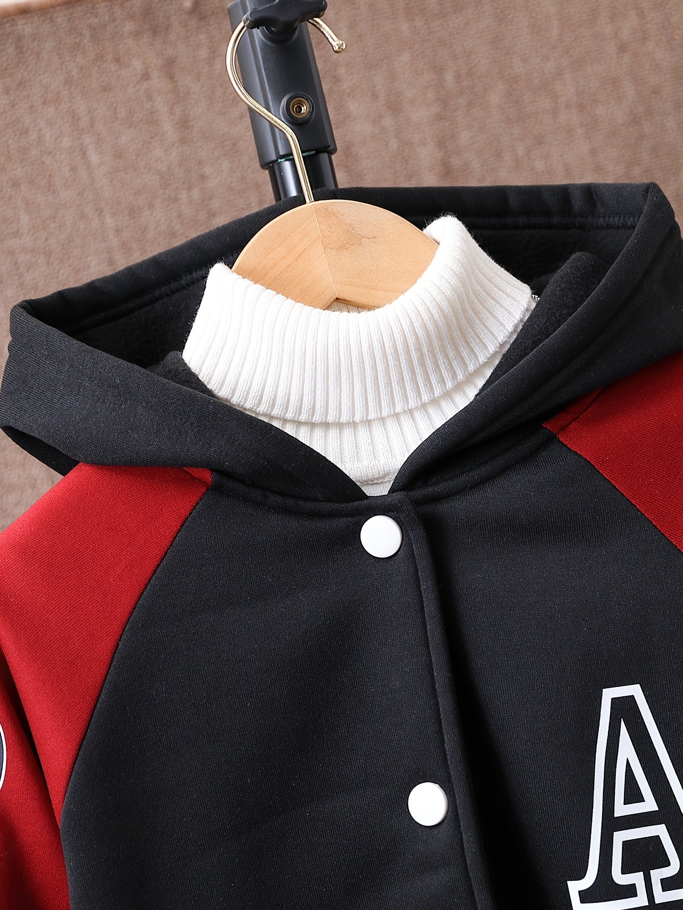 Stylish boys' color-block hoodie with 'A' print, perfect for fall/winter. Machine washable.