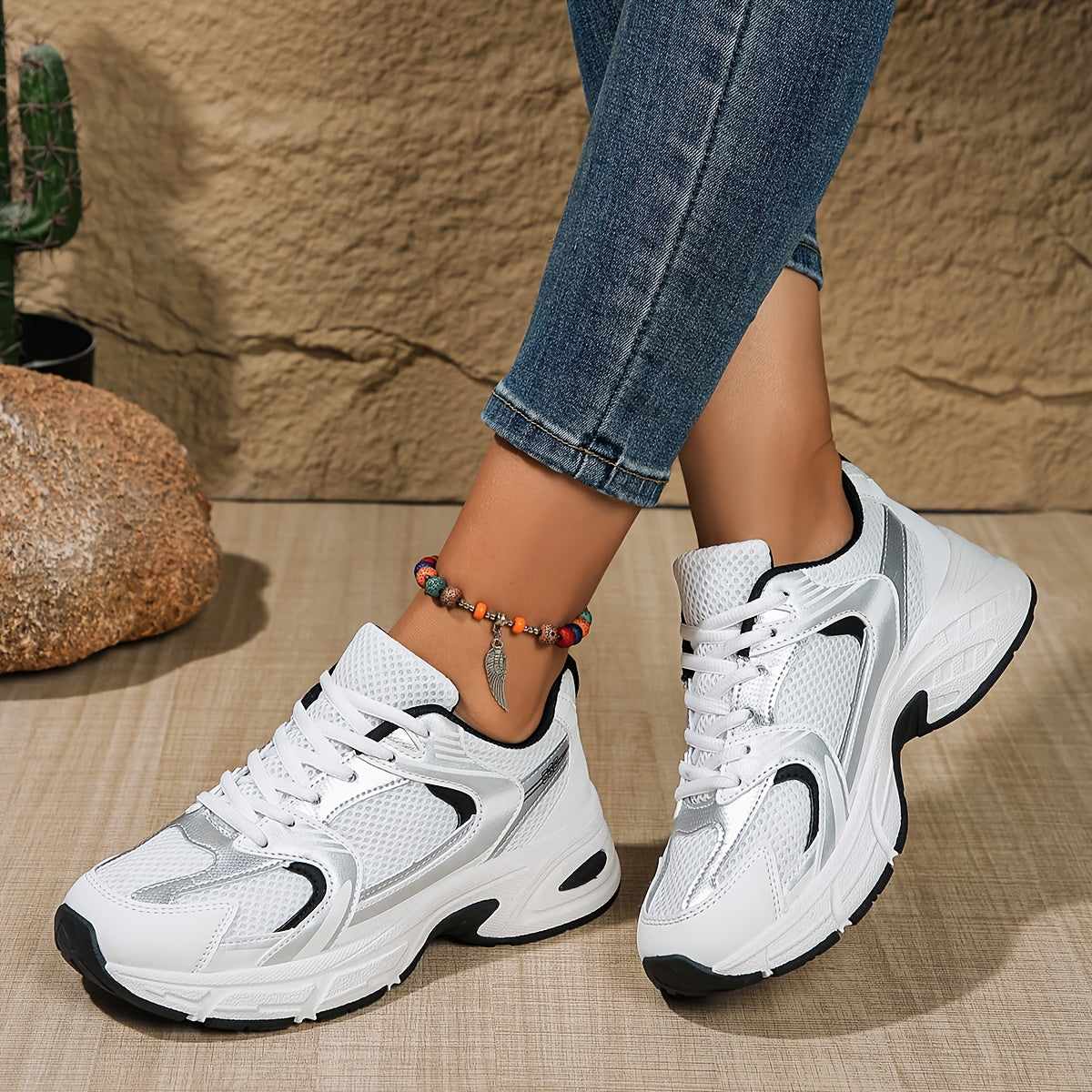 Women's Breathable Mesh Fashion Sneakers with Fabric Insole and Rubber Sole for All-Season Sports.