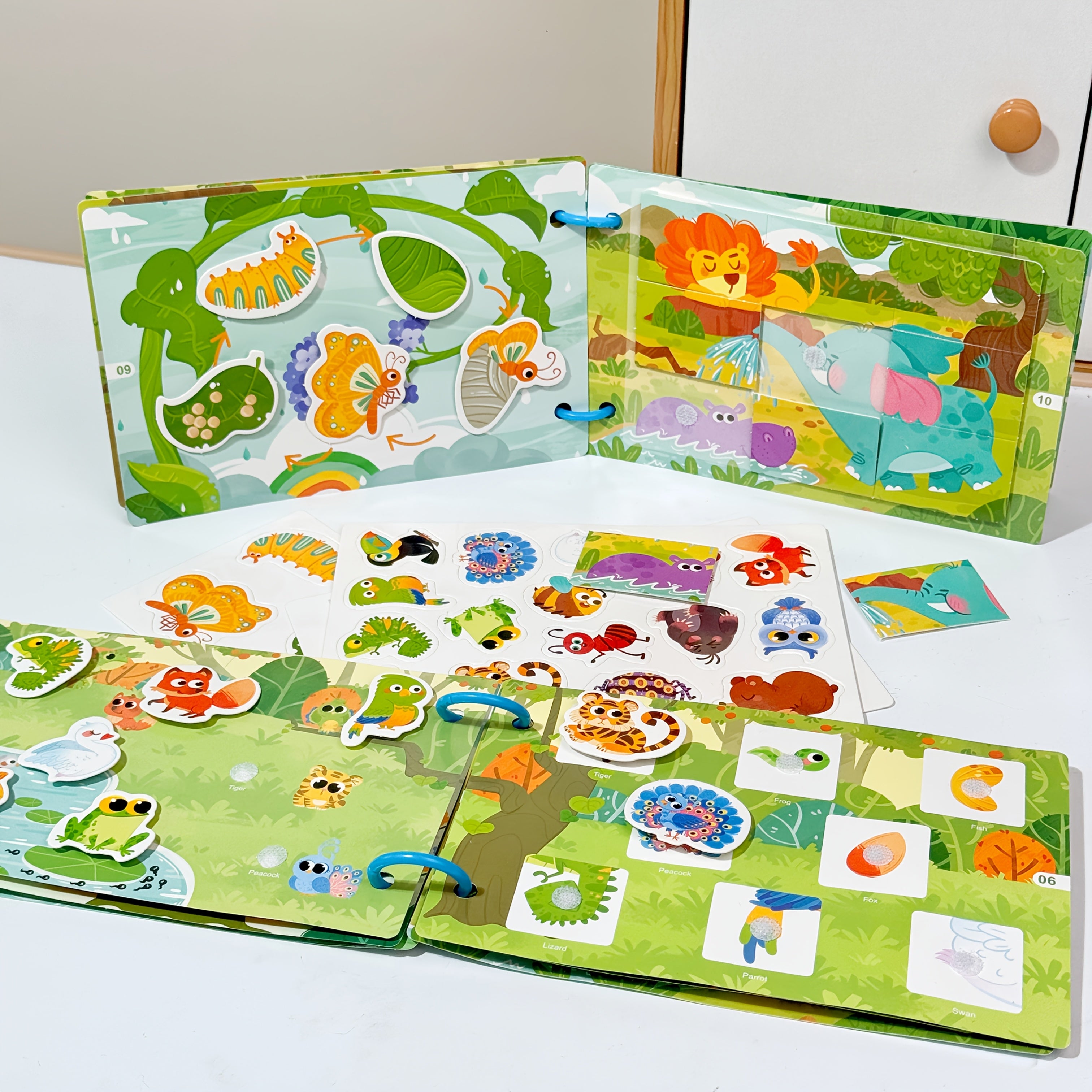 Animal puzzle sticker book for boys and girls, offers fun and educational learning, encourages DIY hand ability and concentration training.