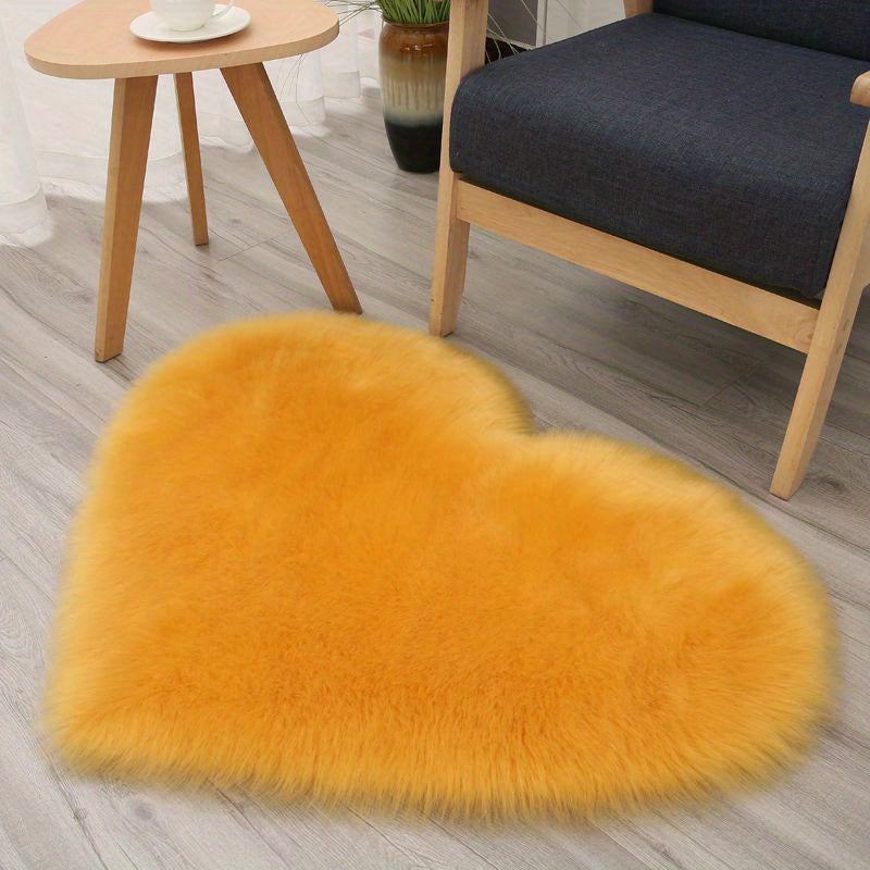 Heart Shaped Faux Fur Rug, Soft Plush Area Rug for Living Room Bedroom Sofa, Fluffy Shaggy Carpet Mat - 50*60cm/19.68*23.62in