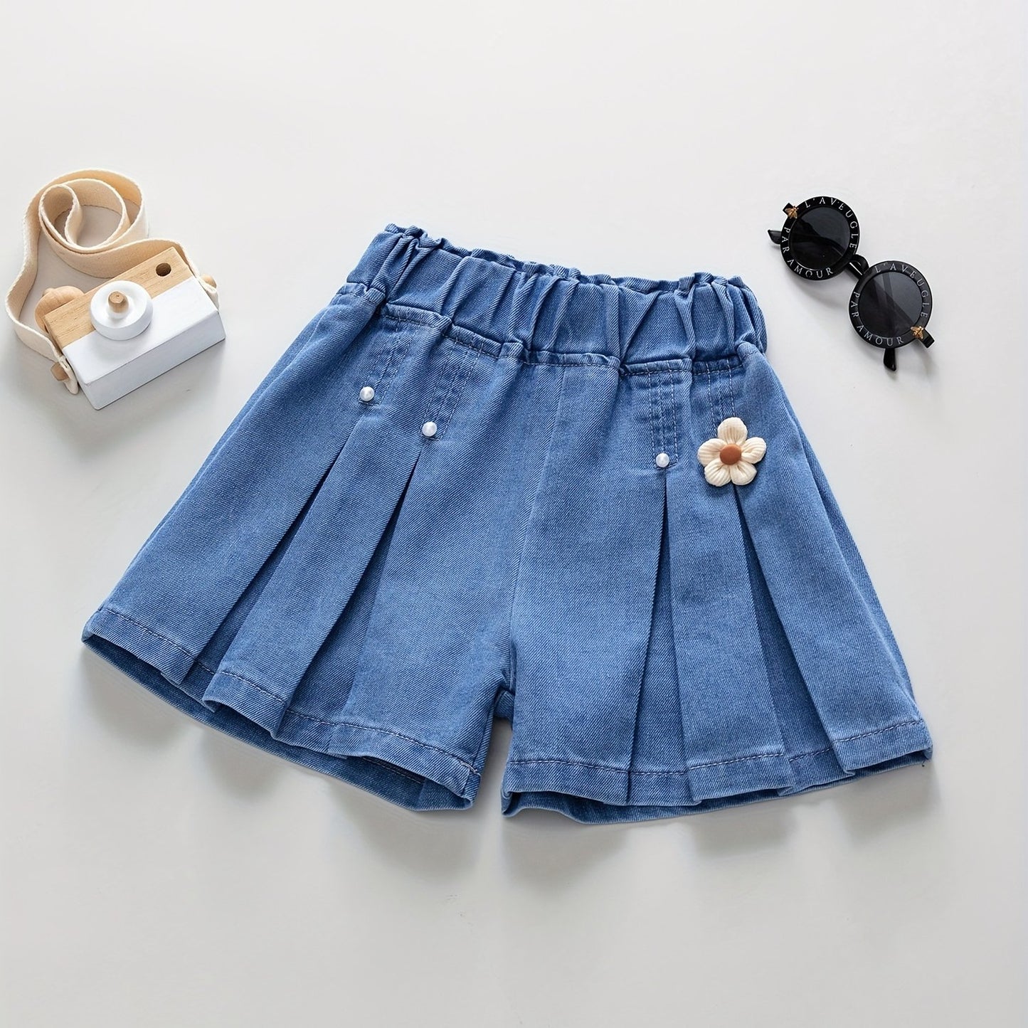 Girls' denim pleated skirt and ruffled shorts for summer, perfect for daily wear or beach holidays with a comfortable and elastic waist.