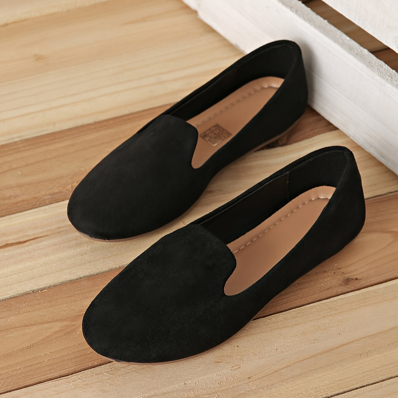 Women's comfortable casual flats with ankle strap, plain fabric upper, microfiber insole, and TPR sole.