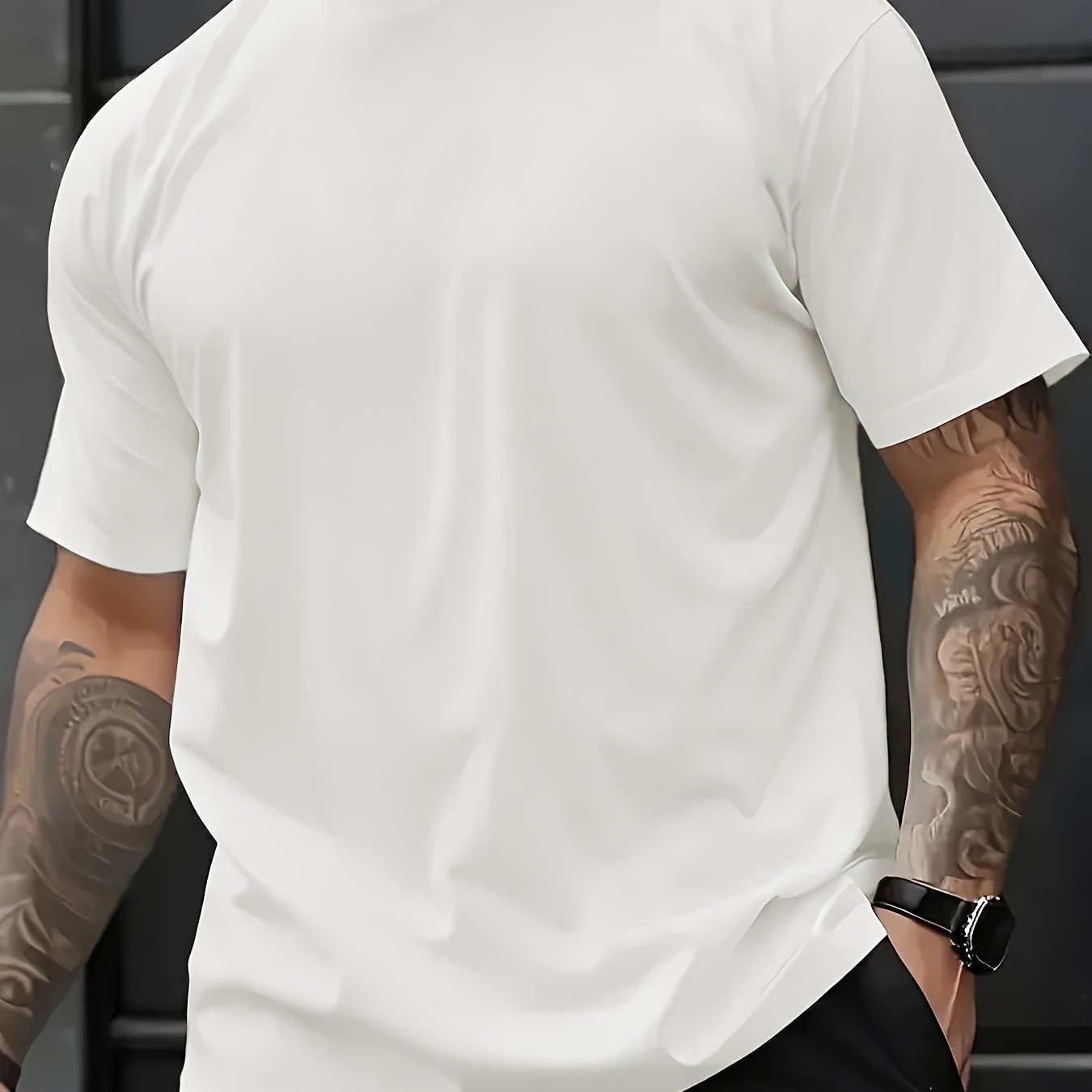 Men's casual t-shirt, large size, made of soft and breathable polyester; machine washable.