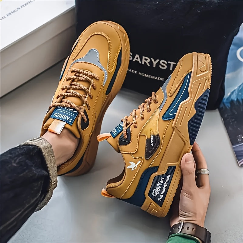 Comfortable men's casual sneakers with thick soles, skate shoe style, stylish design, lace-up, all-season wear, inner lining.