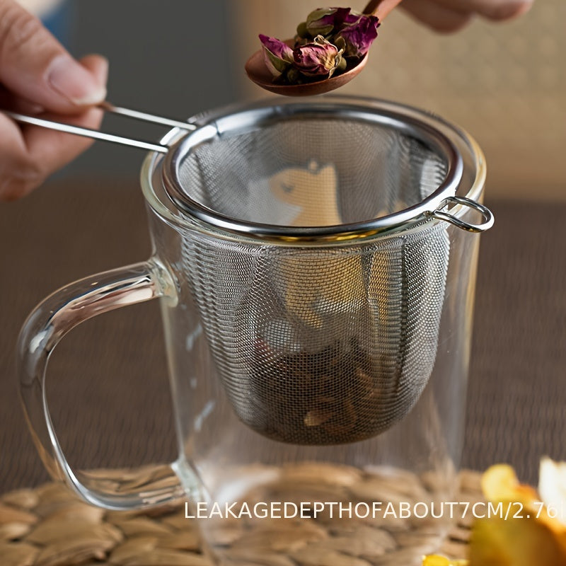 Stainless Steel Tea Infuser with Handle - Convenient Single Ear Mesh Strainer for Loose Leaf Tea, Herbs & Spices - Ideal for Home Use or as a Gift - Christmas-Ready Tea Accessory