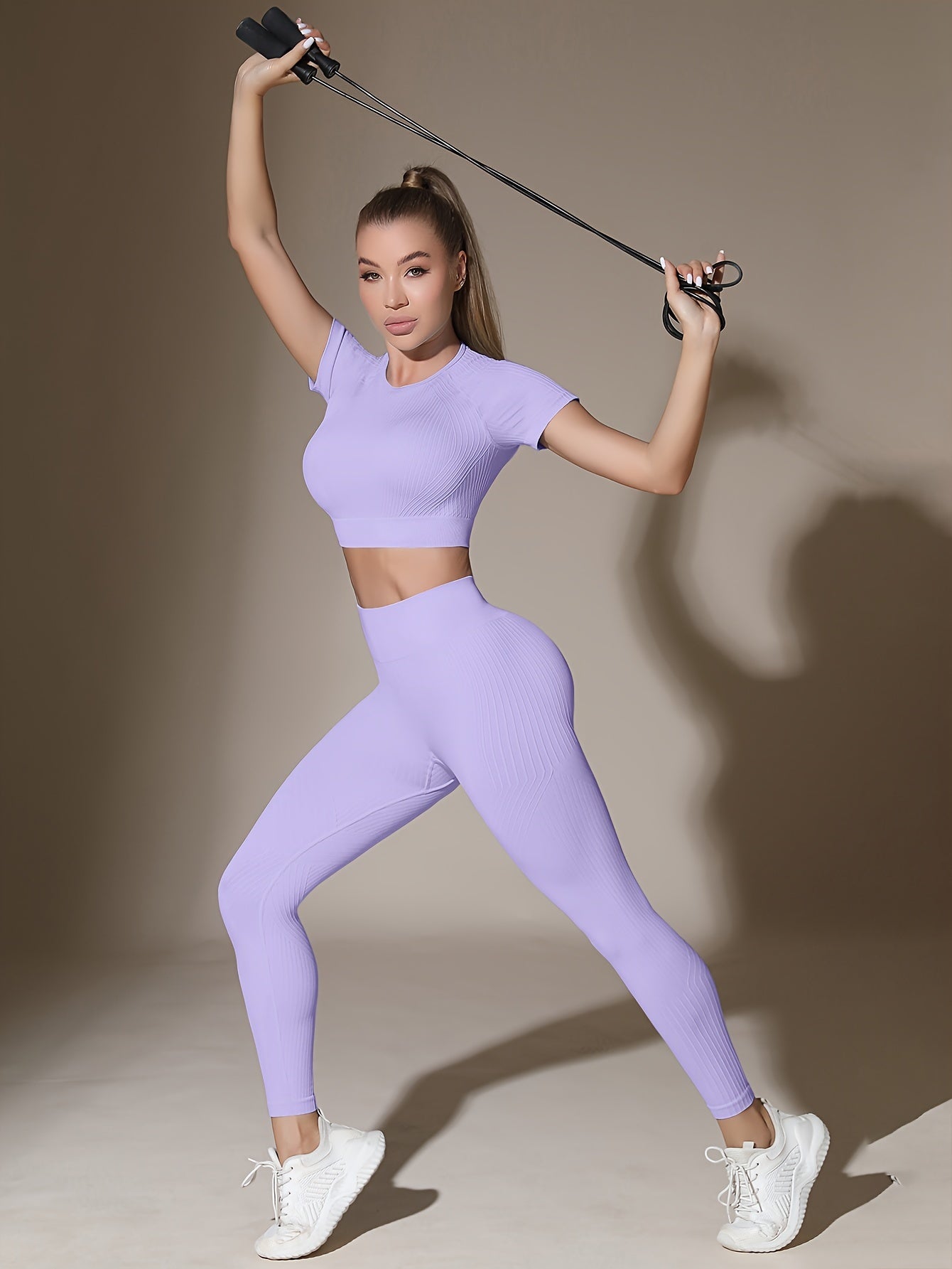 Women's 2-Piece Activewear Set for Workouts and Running: Breathable Yoga Top and High Waist Leggings.