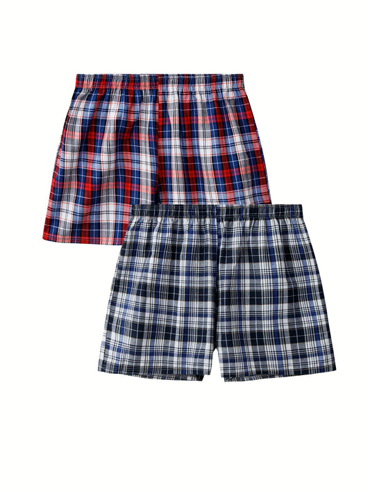 3 Men's checkered boxer shorts for comfortable home leisure.