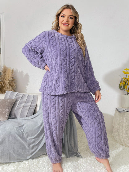 Women's Plus Size Twist Pattern Pajama Set with Flannel Top & Joggers for Fall & Winter