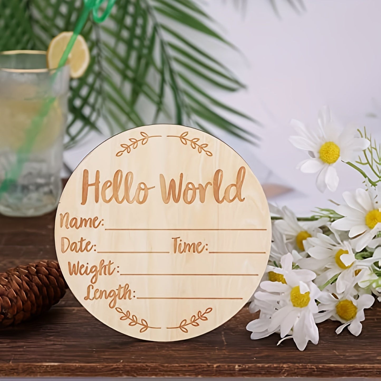 Baby Announcement Sign made of Wood, 14.99 cm Round Shape, Hello World Newborn Welcome Sign, Perfect for Photography Prop or Baby Shower Gift.