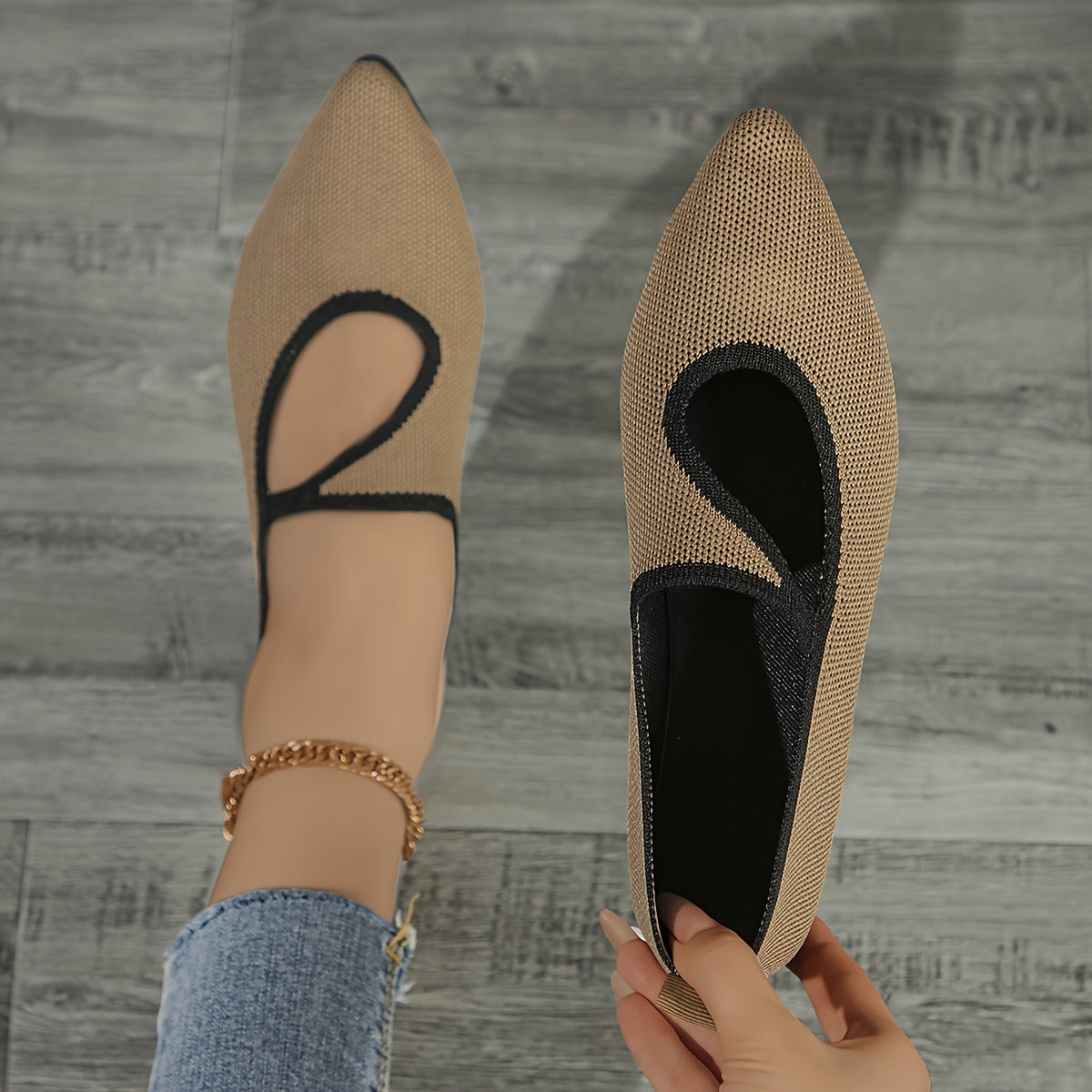 Stylish slip-on flats for women with breathable, comfortable pointed toe and soft sole suitable for all seasons.