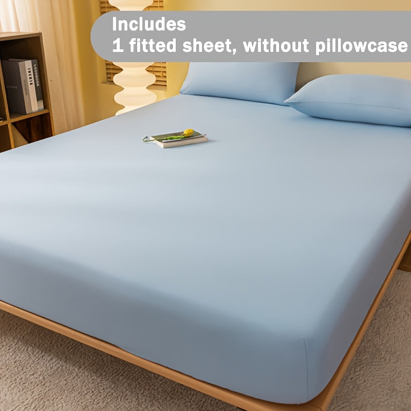 Soft fitted sheet that is dustproof and stainproof, washable, warm, breathable, comfortable, and multifunctional mattress protector. Perfect for bedroom, guest room, apartment, or school. Ideal for use all year round.