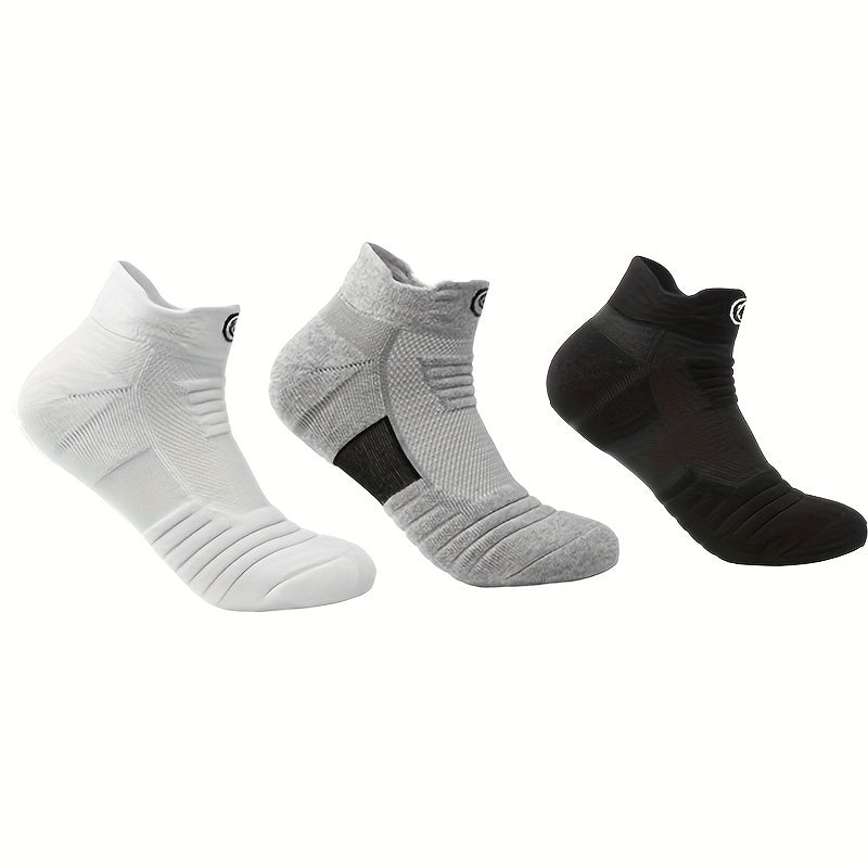 Set of 6 men's low-cut sport socks with anti-odor and sweat absorption technology, perfect for daily and outdoor activities in spring and summer.