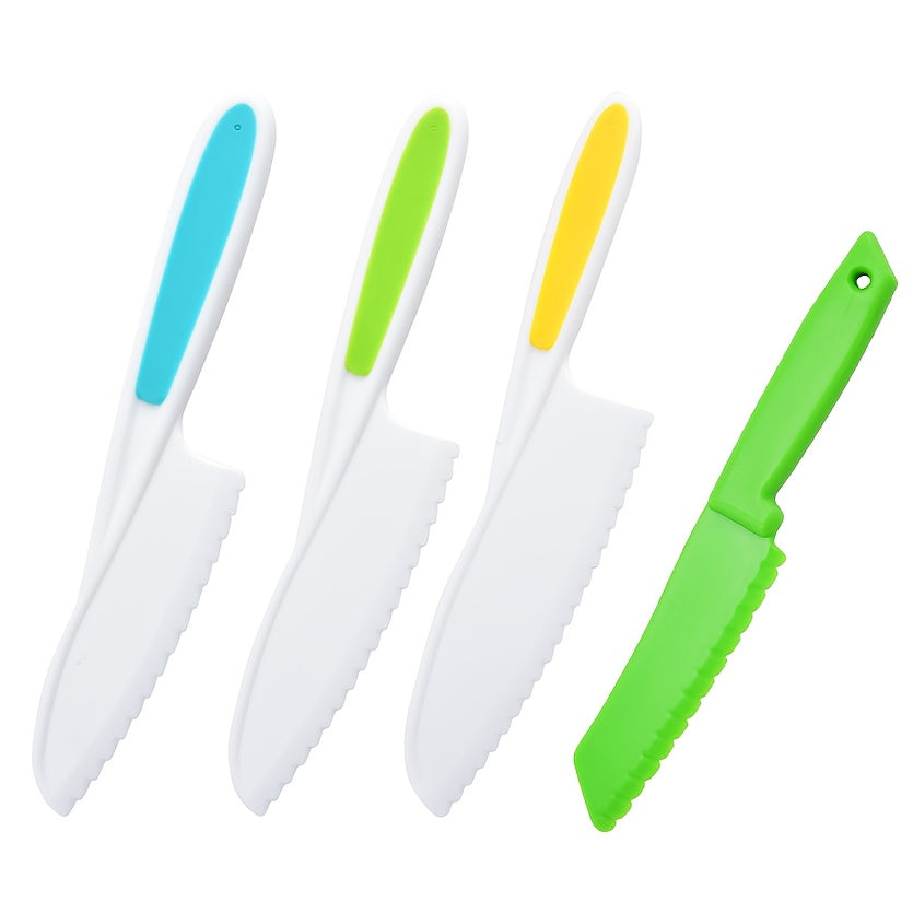 Set of 4 SafeCut Plastic Knives for Cutting Fruit and Cake, Non-Serrated, Safe for Food Contact, Essential Kitchen Tools