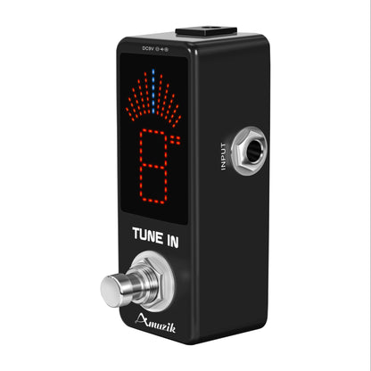 Chromatic guitar tuner pedal for high precision tuning of electric guitar and bass with ± 1 cent accuracy and true bypass.