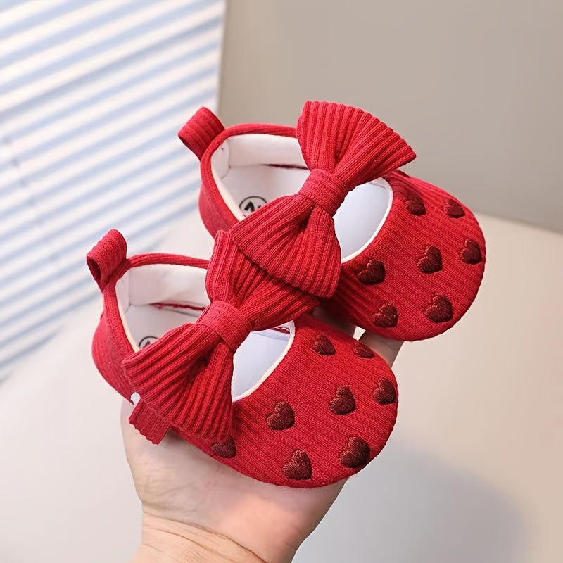 Casual Bow-Knot Mary Jane Infant Shoes in solid fabric, slip-on design with non-slip soft sole. Breathable and lightweight, perfect for indoor or party wear in spring/fall. Stylish and