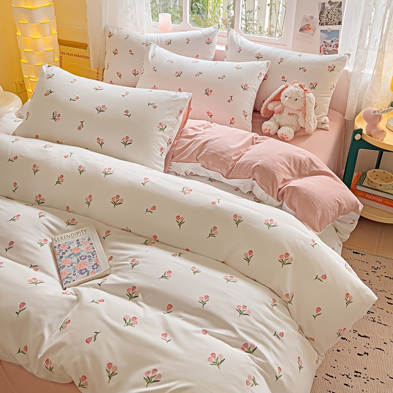 Soft floral print bedding set includes duvet cover and 2 pillowcases, made of breathable polyester with zip closure. Suitable for all seasons, perfect for bedrooms and guest rooms.