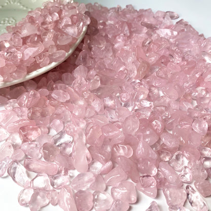 50g/100g Natural Rose Quartz Chips for Healing and Decoration in Plants, Flowerpots, Terrariums, and Fish Tanks.