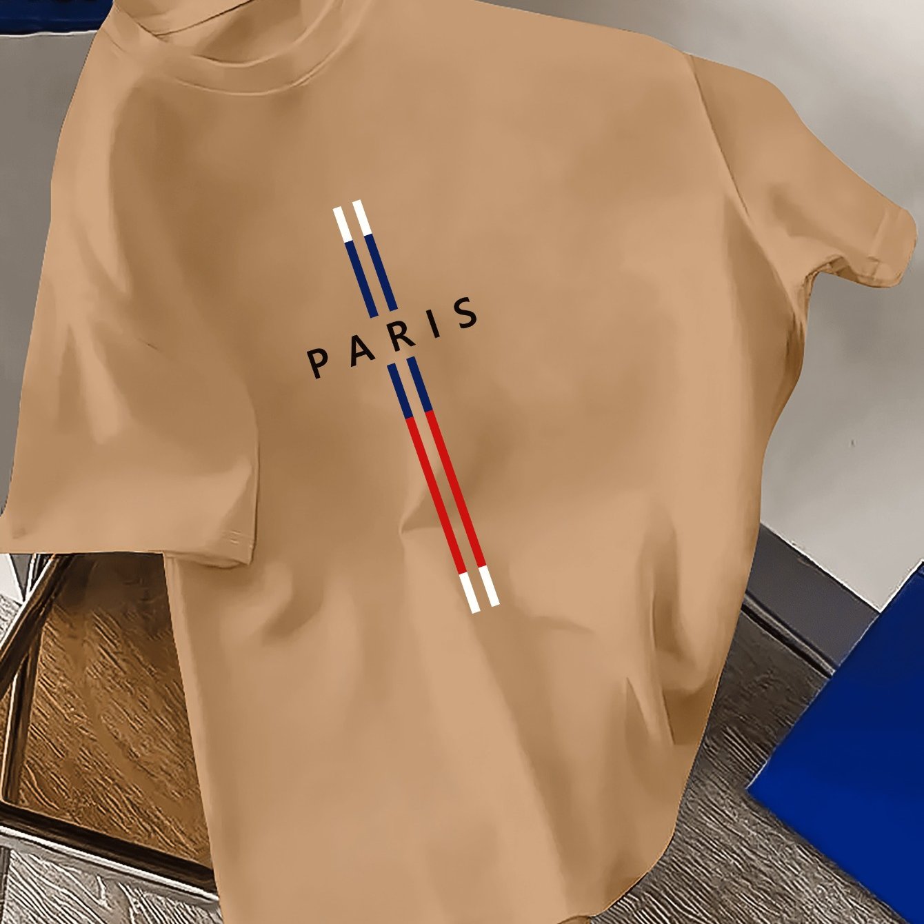 Men's casual round neck T-shirt with geometric Paris print, made of polyester fabric with a stretch fit, perfect summer top for adults.