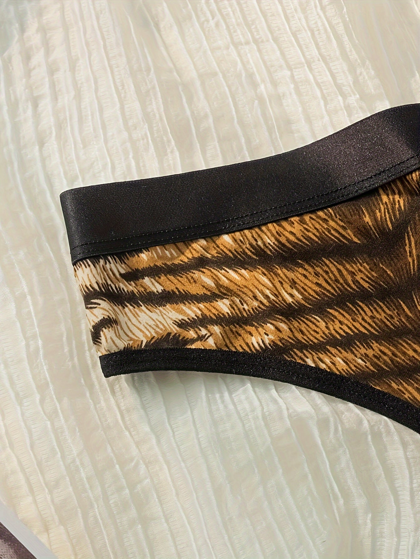 6pcs Sexy Leopard & Zebra Print Thongs for Women - Quick-dry, low-rise and comfortable fit