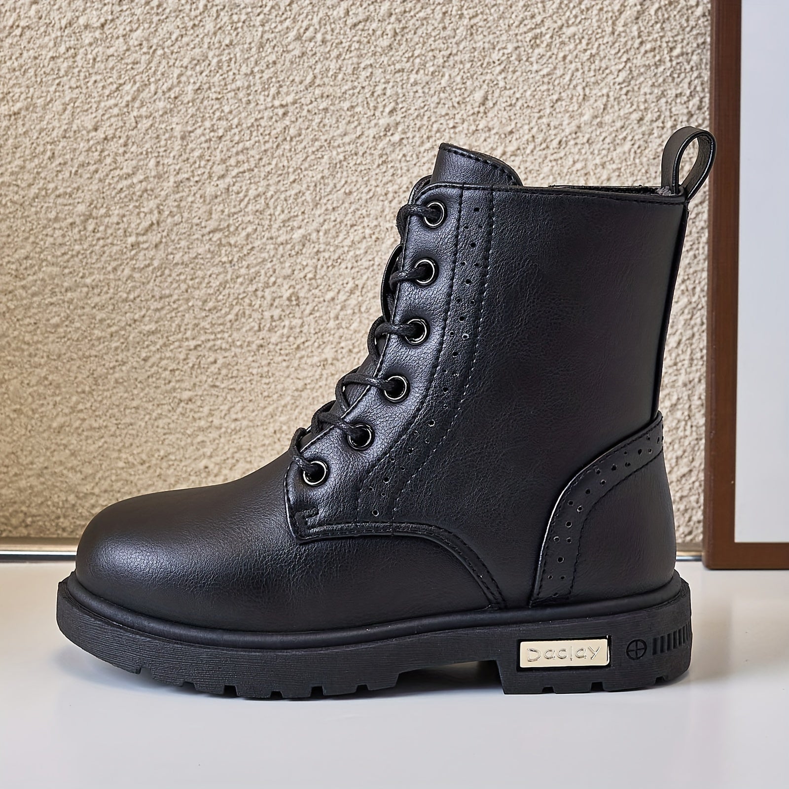 Lightweight non-slip boots for girls in solid colors with zipper, perfect for autumn and winter.