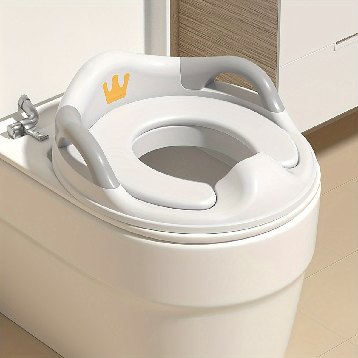 PVC Cartoon Crown Potty Training Seat with Handles for Kids - Easy to Clean, Multicolor Toilet Trainer