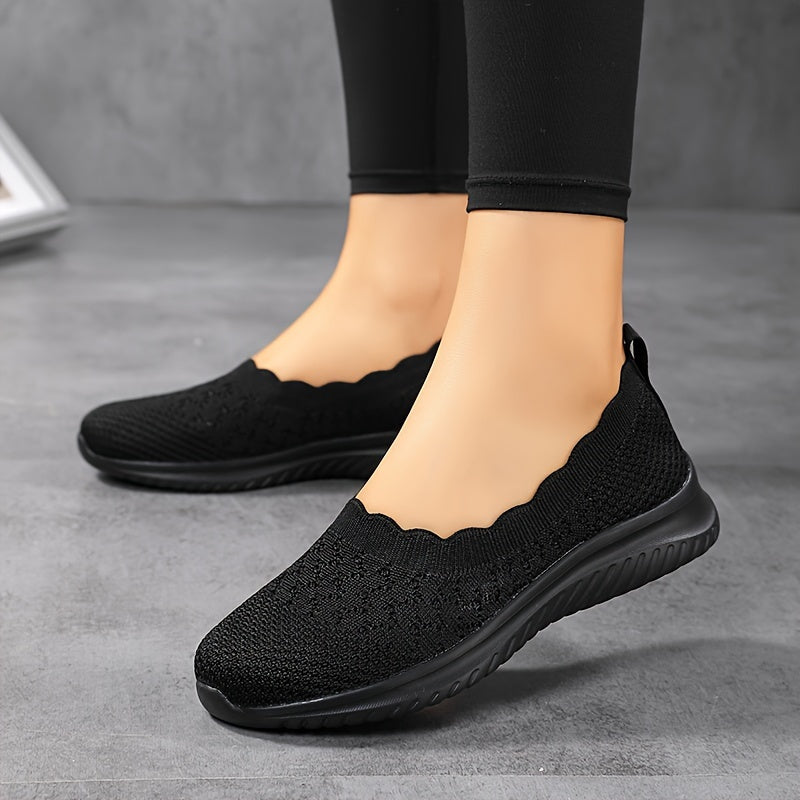 Women's slip-on sneakers with breathable fabric, PHYLON sole, perfect for all seasons.