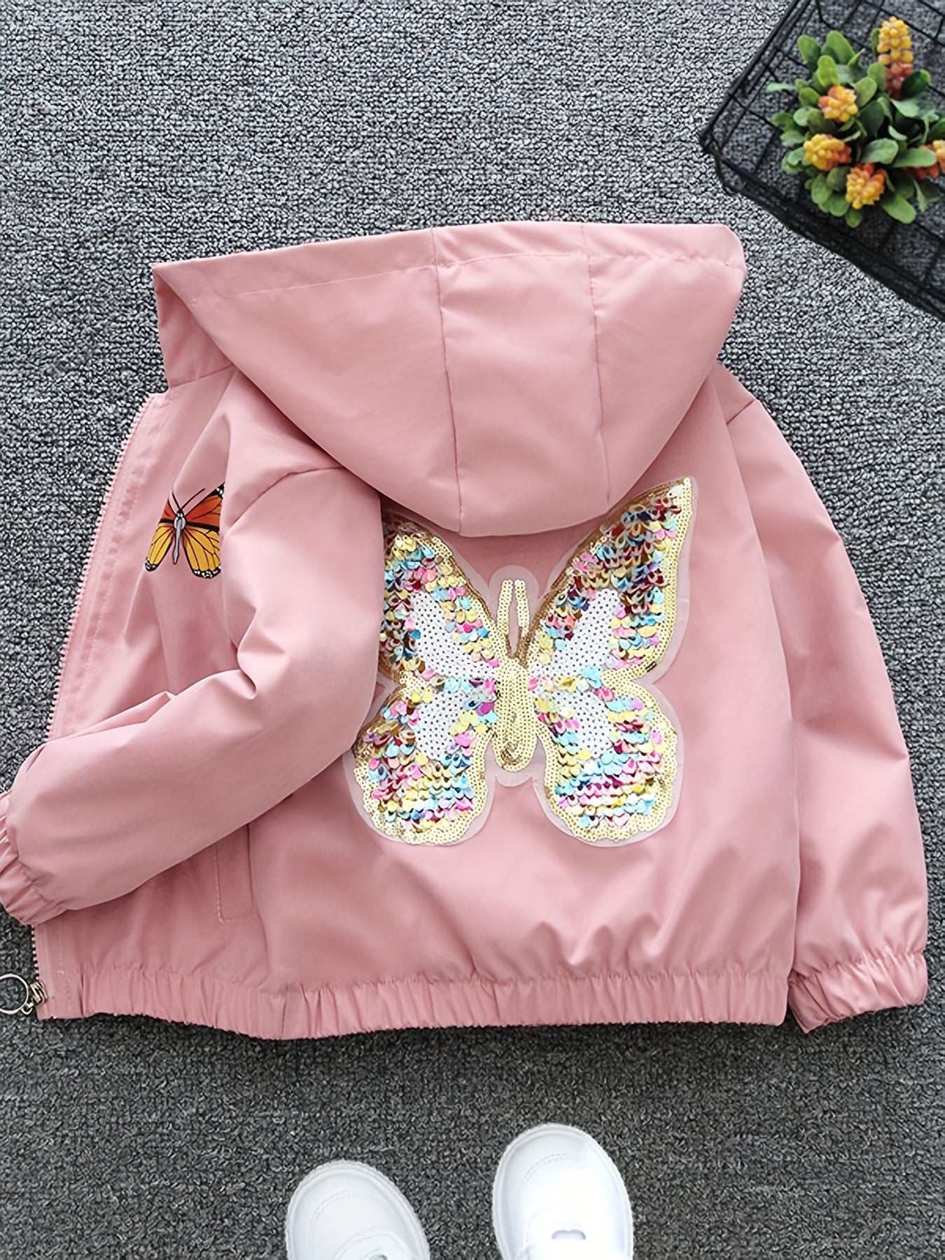 Stunning butterfly hooded jacket with sequins, perfect for casual wear in spring and fall.