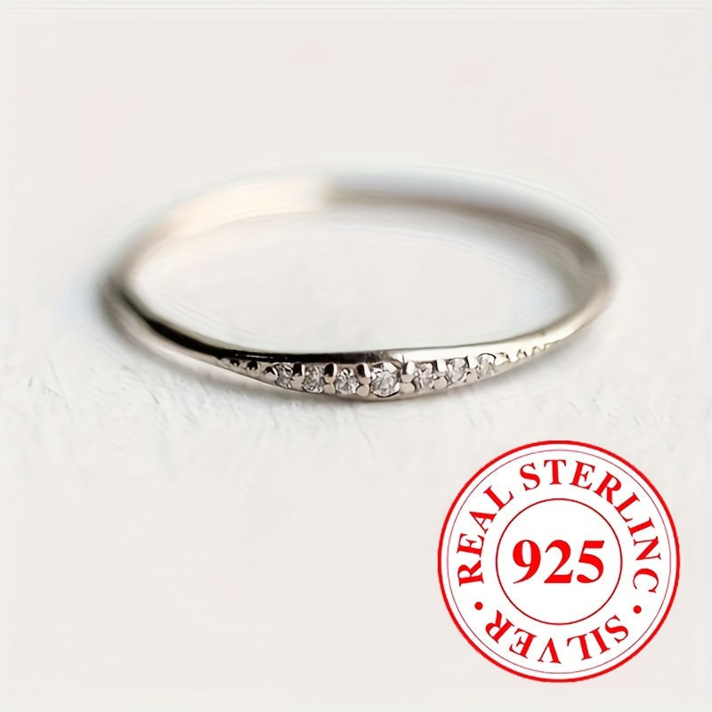 Stylish Sterling Silver Jewelry Perfect for Everyday Wear, Ideal for Brides, Engagement Celebrations, and Weddings. Featuring a Classic Design with a Timeless Zirconia Stone, this Piece is a Must-Have for Women.