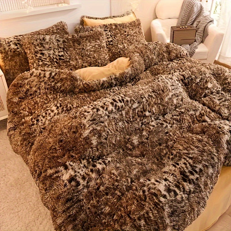 Luxurious Leopard Print Faux Fur Duvet Cover Set featuring 3 pieces, including a fluffy shaggy duvet cover and 2 pillowcases. This ultra-soft and warm set is perfect for adding a touch of elegance to your bedroom decor. (Core not included)