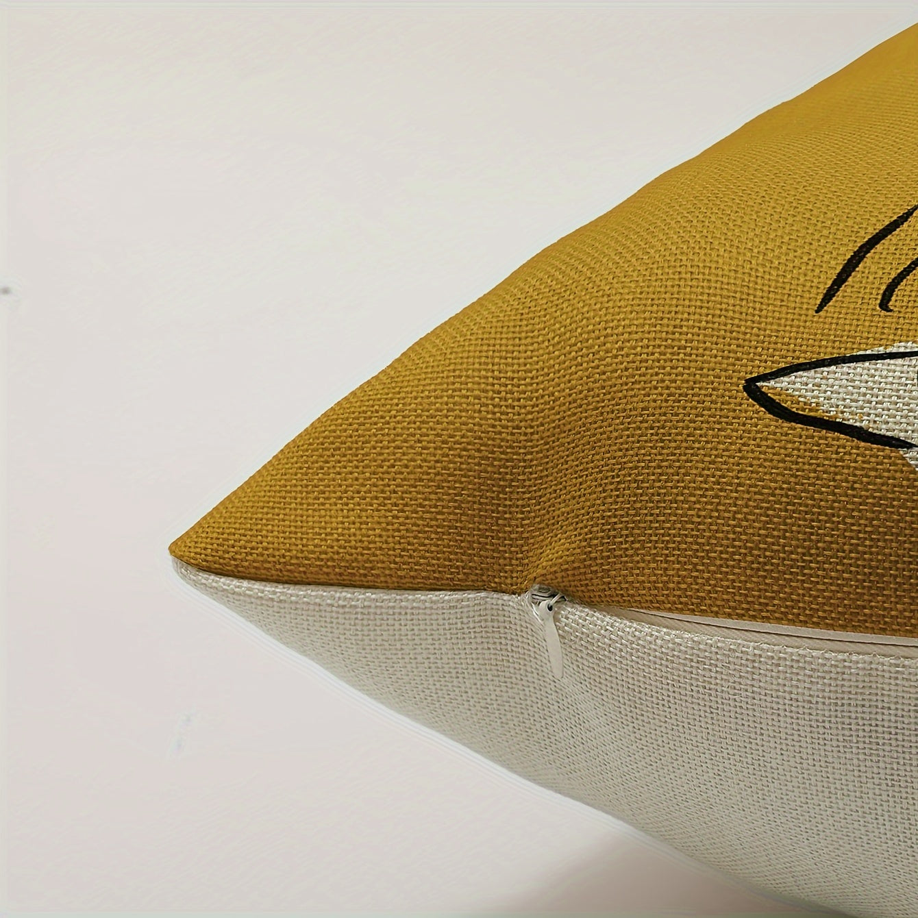 Modern linen pillow cover featuring a cute cat print, 44.96cm x 44.96cm, with zipper closure. Suitable for machine wash. Ideal for sofa, living room, or bedroom. Includes 1 piece.