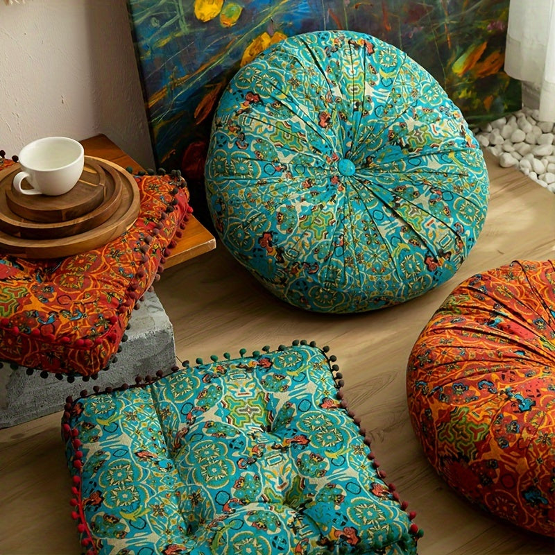 Boho-chic square cushion with pompoms: Versatile and fade-resistant.