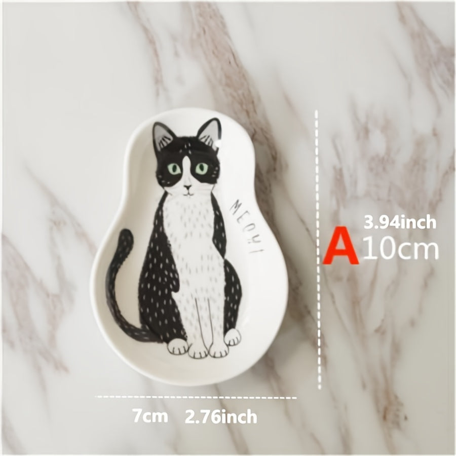 Cute ceramic plate for sauces with kitten pattern, perfect for home kitchens or dorm rooms. Versatile for chili sauce, mustard, ketchup, salad dressings, and vinegar.