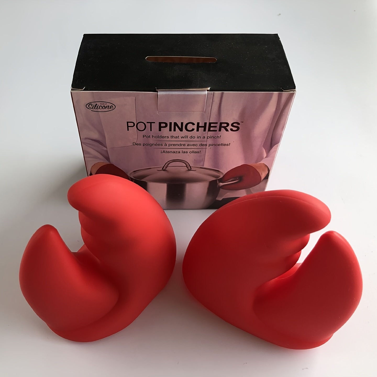 One set of Red Lobster Claw Silicone Pot Pinchers, Heat Resistant Gloves for Kitchen Use, Made of Non-Food Contact Material, Ideal for Cooking.