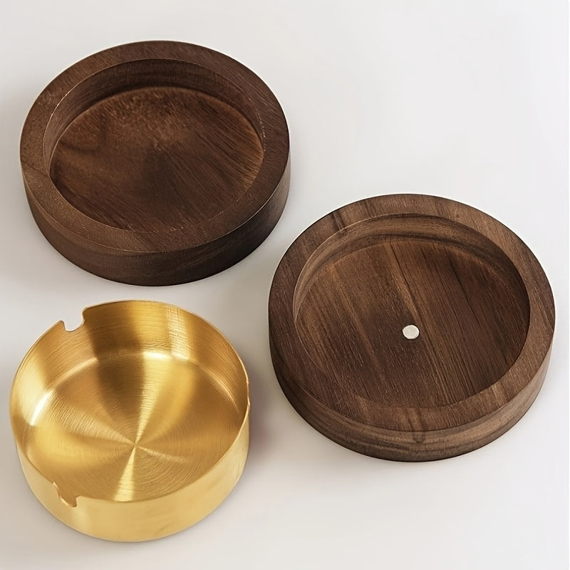 Solid wood ashtray with lid for home or office use, designed to prevent fly ash.