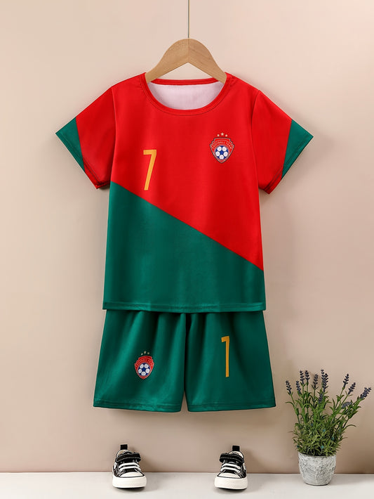 Kids' soccer jersey and shorts set in red, green, and white with #7 and emblem. Made of polyester with a casual round neck. Ideal for sports and performances during spring and summer.