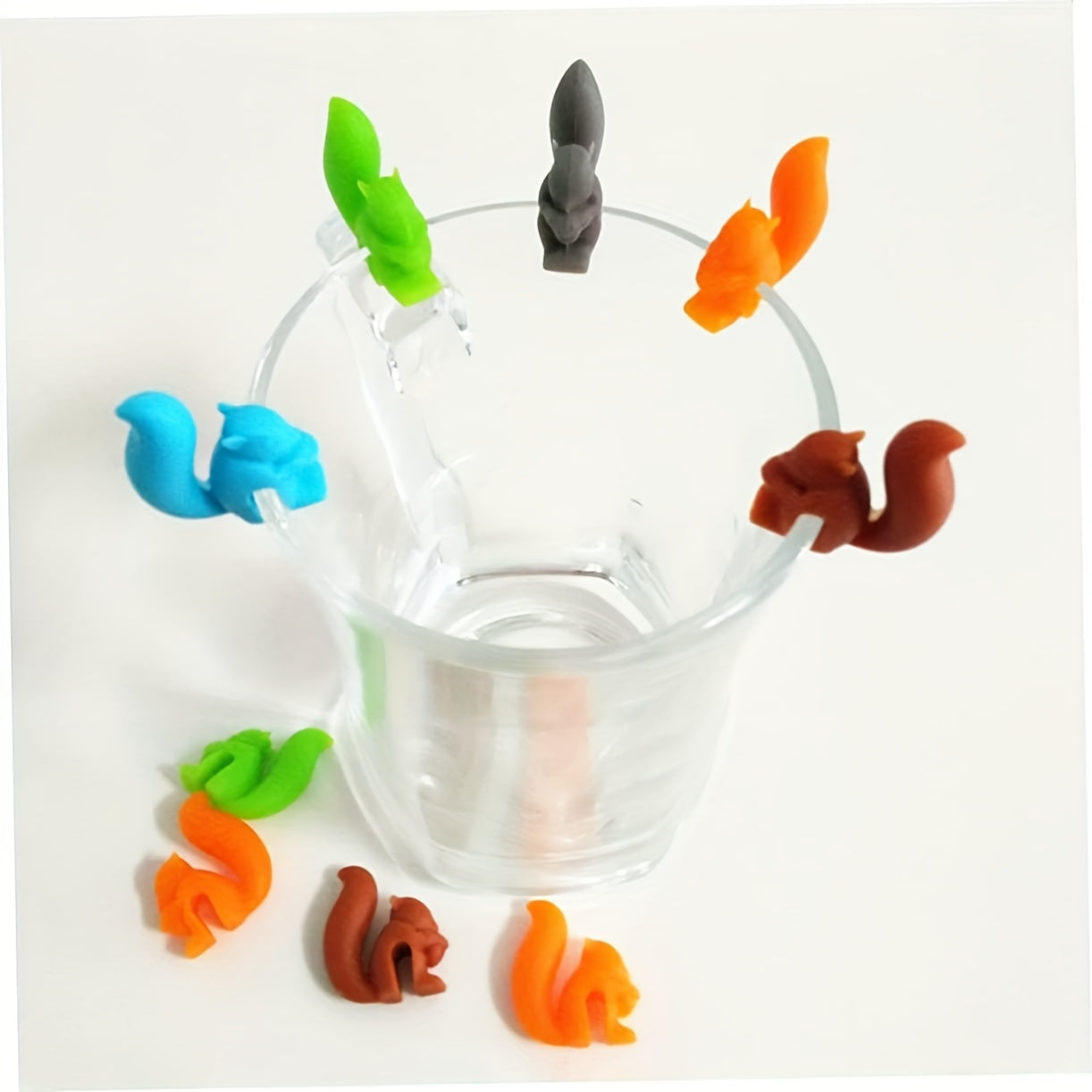 Set of 8 pieces, set of 15 pieces, set of 5 pieces, silicone squirrel tea bag holder set, hanging cup drink accessories, cup rim tea bag holder, colorful drink companion, cup identification, excellent gift option.