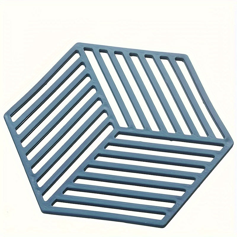 Set of freestanding plastic cubby shelf coasters featuring a stylish geometric pattern. These heat-resistant table mats are perfect for use in the kitchen, dining room, or living room. They are multipurpose, non-slip, and provide insulation for hot