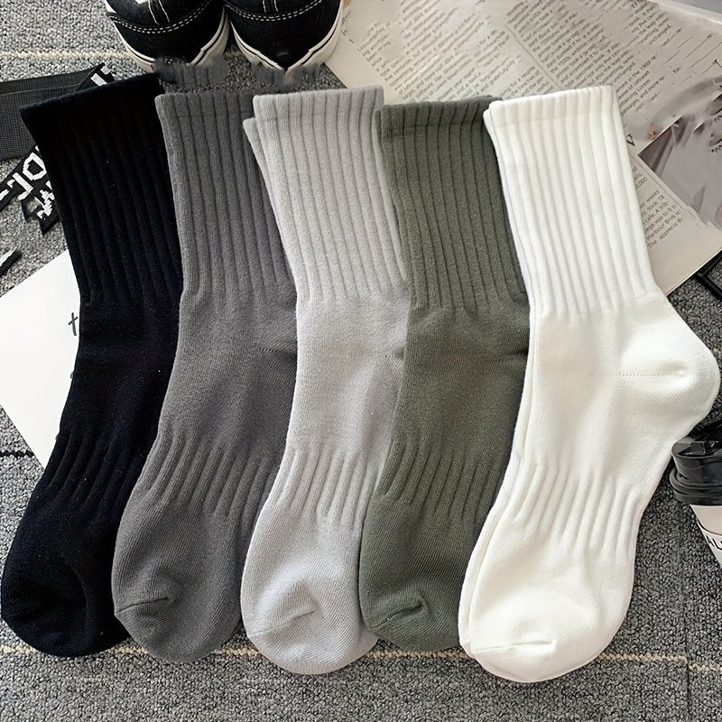 5 Men's Cotton blend crew socks for sports and casual wear.