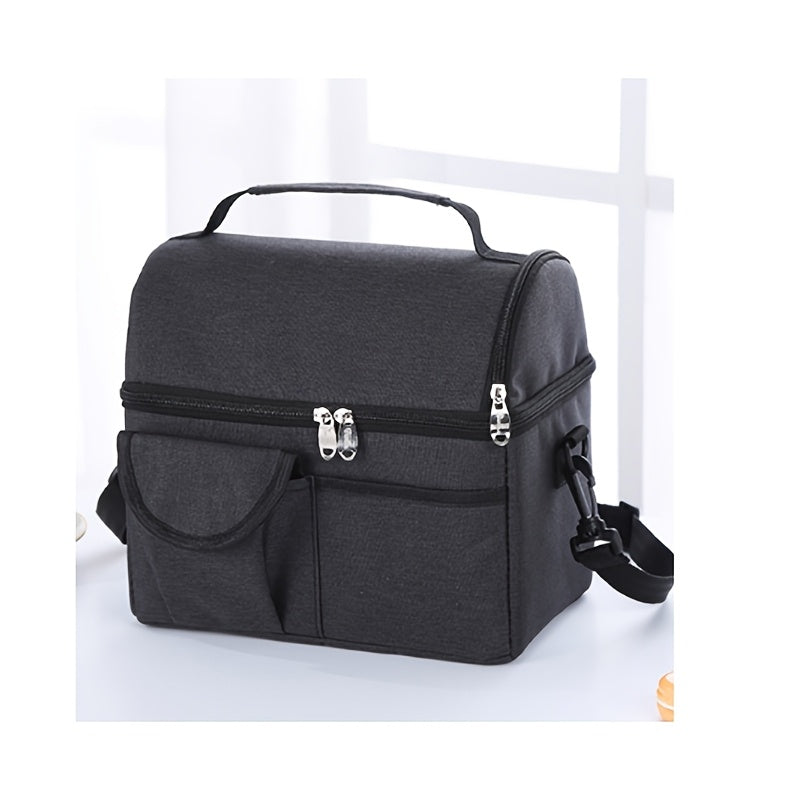 Stay warm this winter with our 1pc Insulated Lunch Bag, perfect for your Valentine's Day lunch or Christmas and Black Friday outings. This leak-proof tote comes with an adjustable shoulder strap for easy carrying on all your outdoor activities, picnics