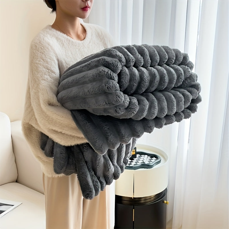 Modern Style Luxury Plush Blanket Throw - Cozy and Warm Flannel Blanket, Soft Sofa Blanket, Machine Washable, All-Season Multipurpose Striped Gift Blanket perfect for Office, Bed, Camping, Travel, and Naps.