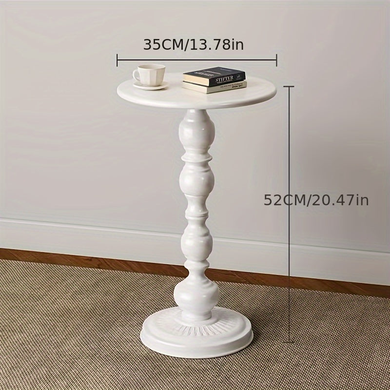 Stylish Black Metal Side Table - Retro Design, Small Coffee & Bedside Furnishing for Living Room and Outdoor Space