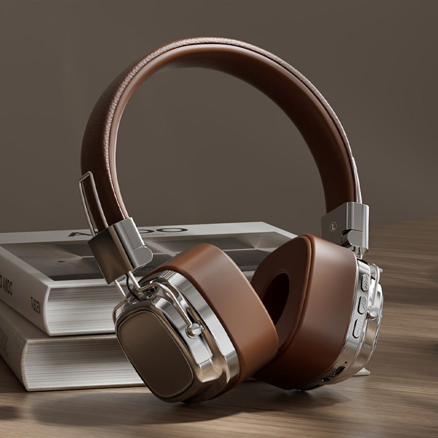 Vintage-inspired over-ear wireless headset with wireless 5.3 chip, perfect for gamers and music enthusiasts.